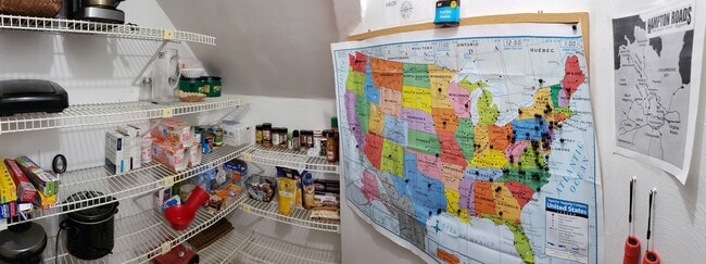 Kitchen Pantry - 536 Lanier Crescent