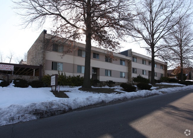 Building Photo - Glenview Apartments