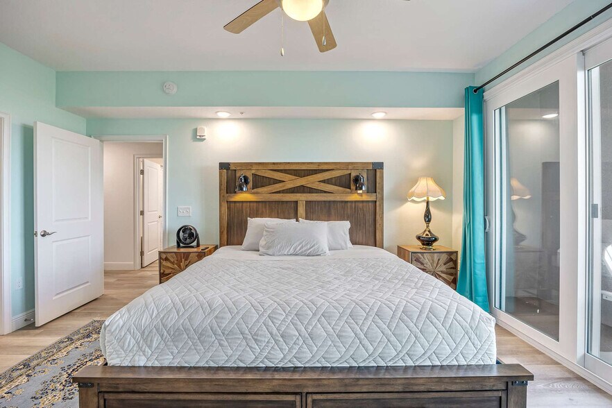 Building Photo - 605 Kemp St