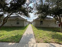 Building Photo - 14 West Dr