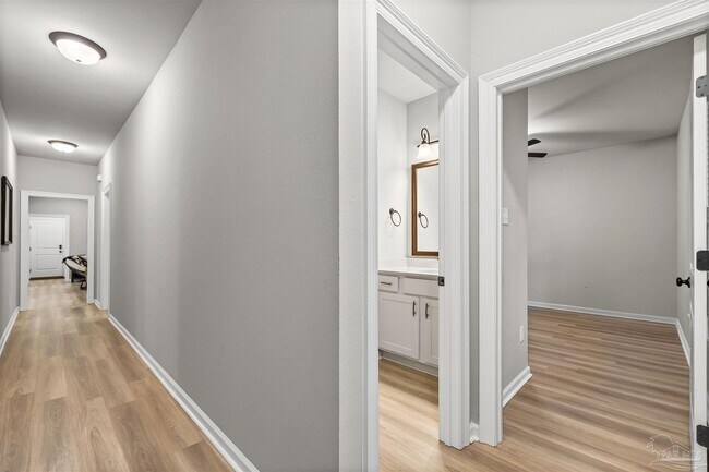 Building Photo - 4709 Sago Palm Cir