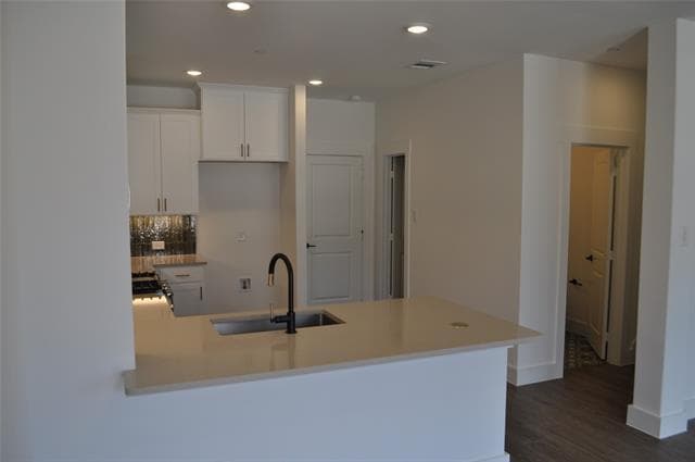 Building Photo - 2553 Huxley Mews