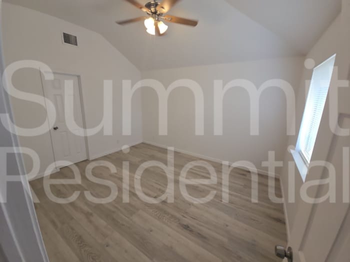 Building Photo - 14505 Highsmith St