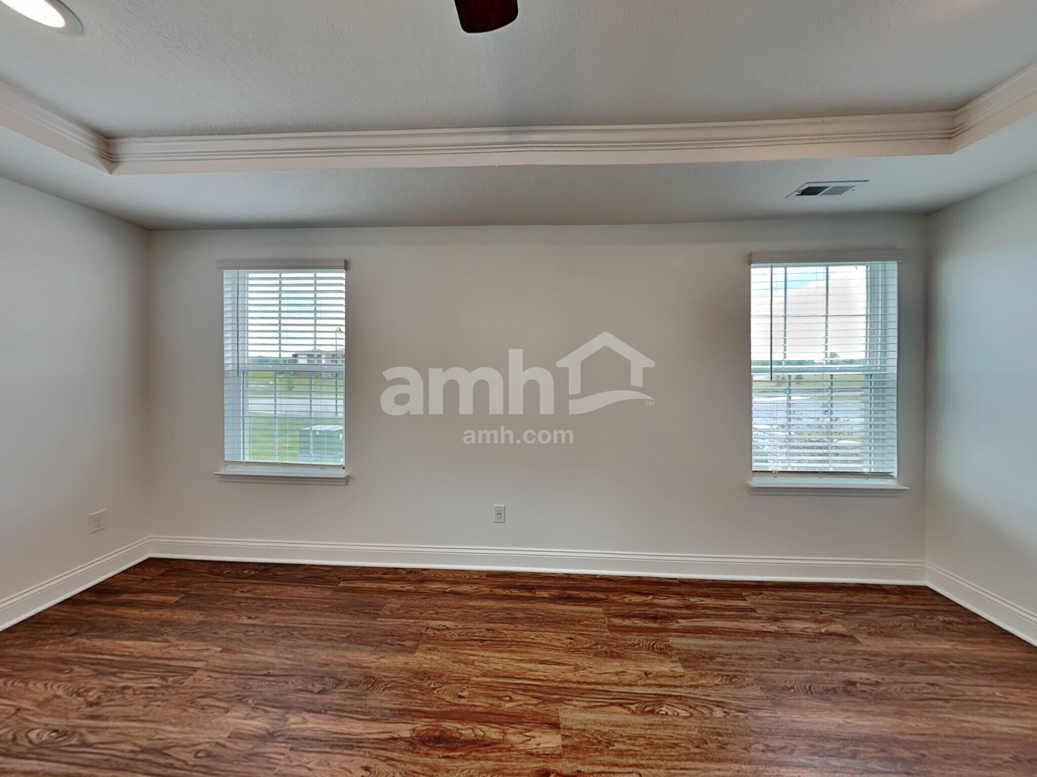 Building Photo - 8268 Northpoint Dr