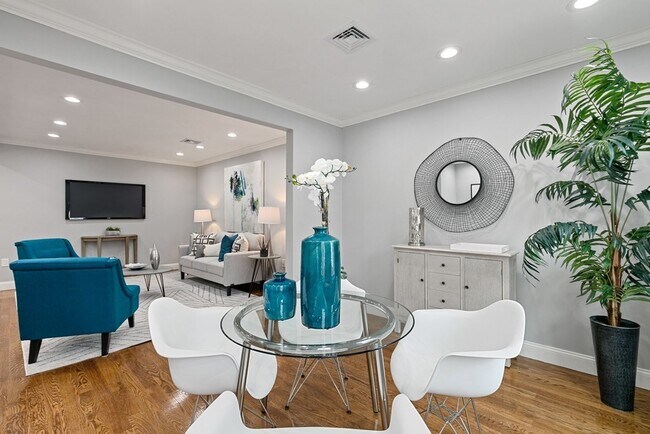 Building Photo - 46 7th St