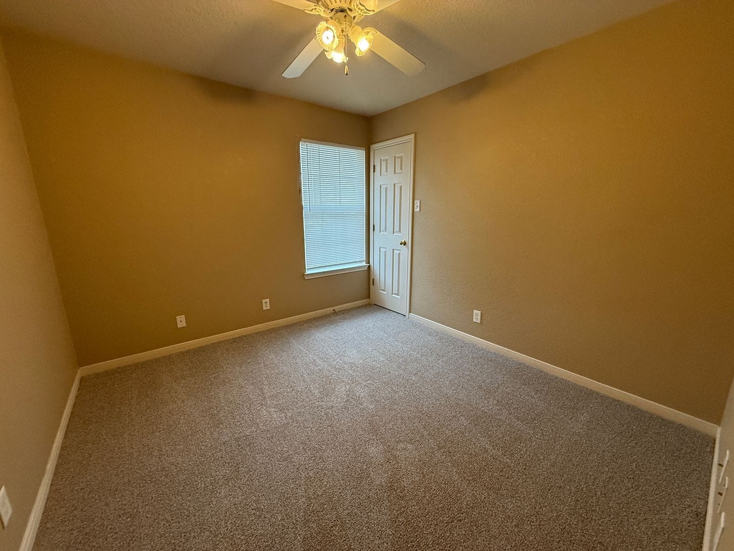 Building Photo - 4700 John David Dr