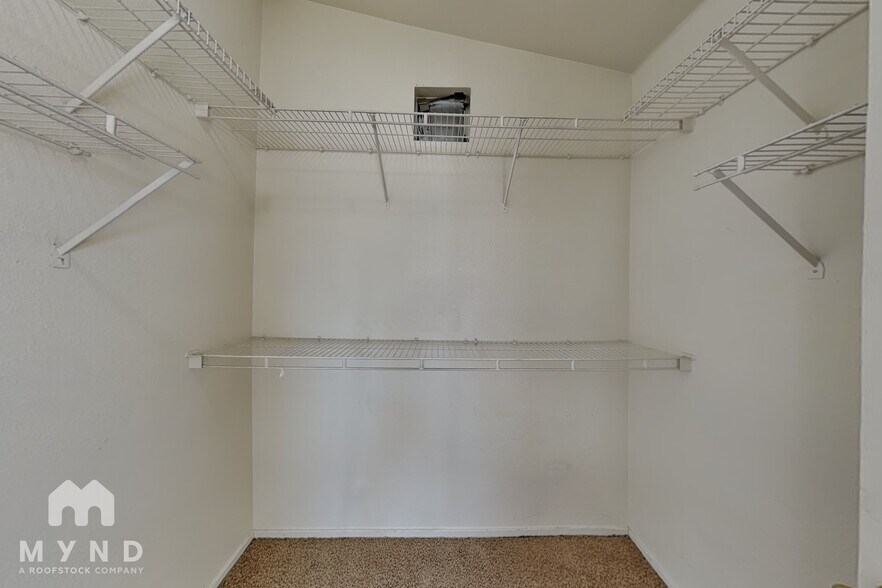 Building Photo - 4044 Forestville St
