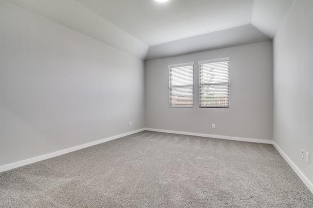 Building Photo - 907 Hazel Dr