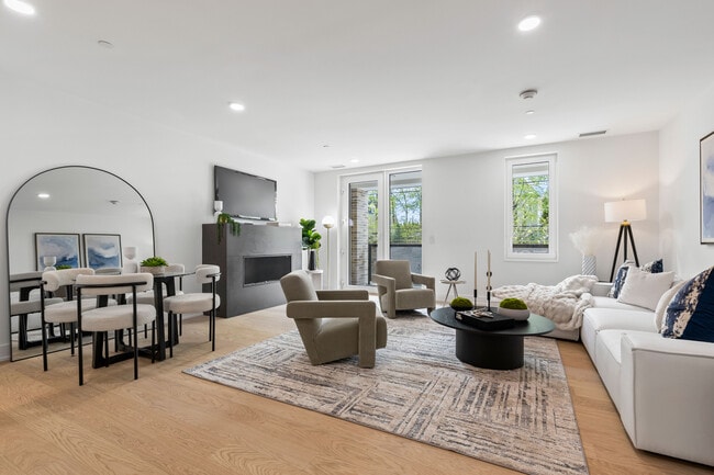 Townhouse - Harrison Mews