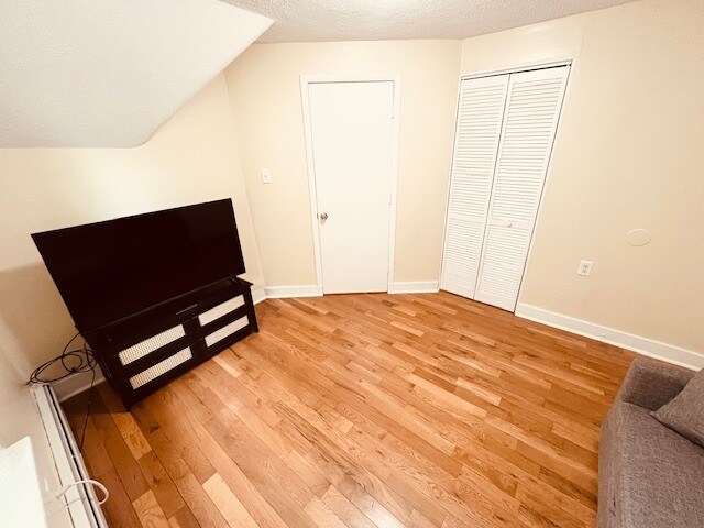 Building Photo - 117 Lloyd St