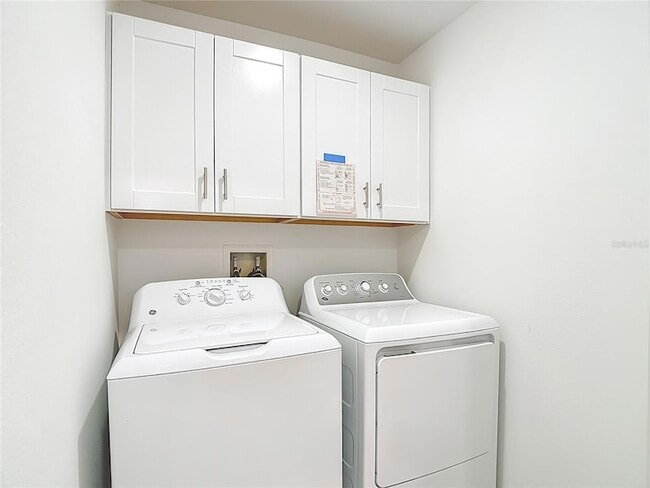 Building Photo - 6050 Acara Ln