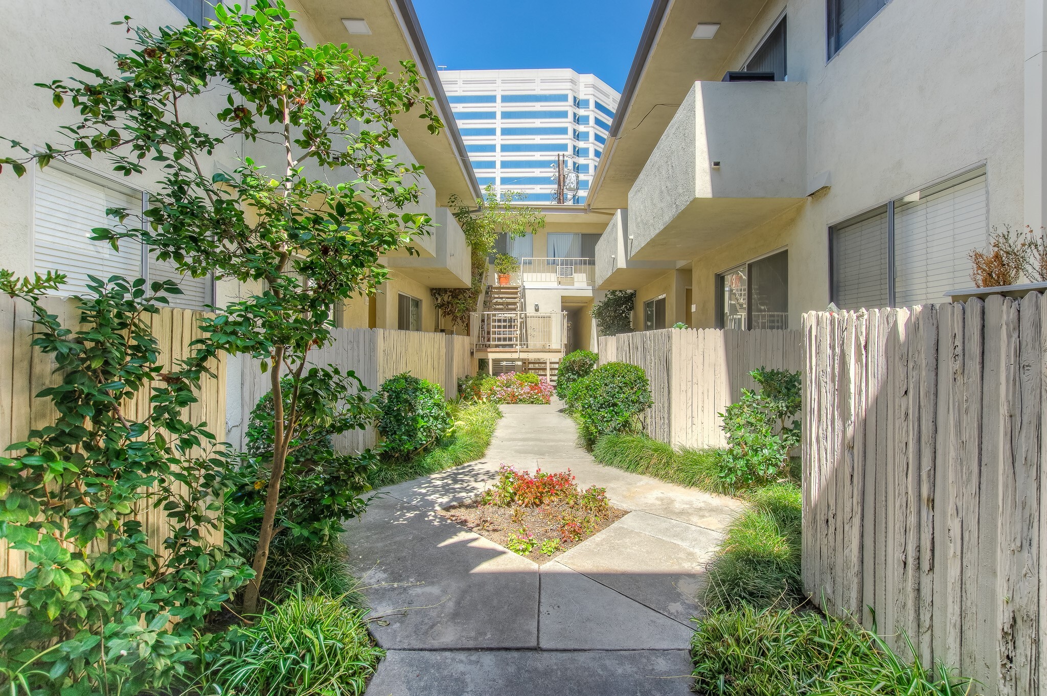 Building Photo - 12333 Texas Ave