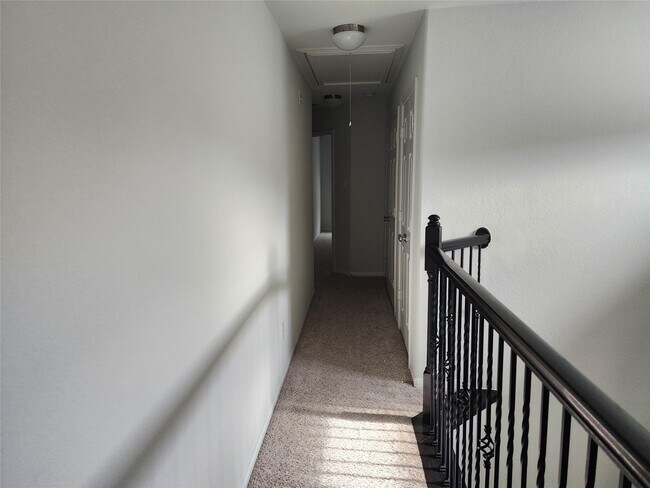 Building Photo - 3807 Waterford Bend