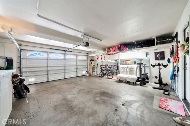 Building Photo - 5151 Walnut Ave