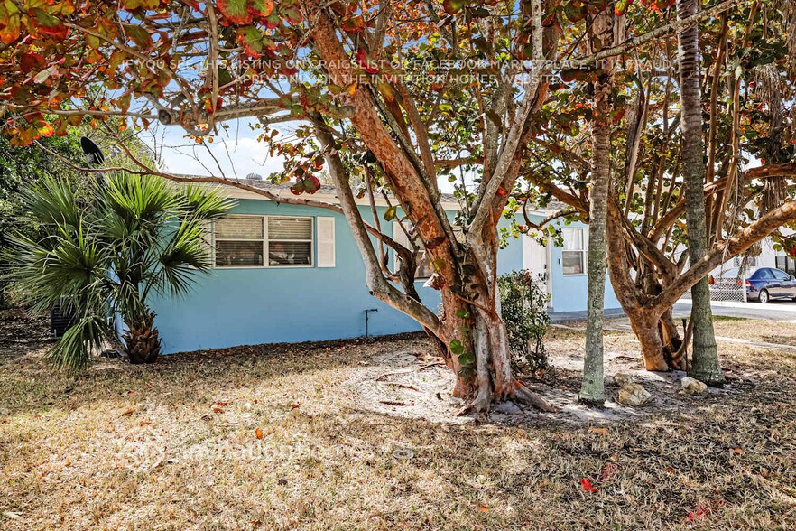 Building Photo - 926 Northern Dr