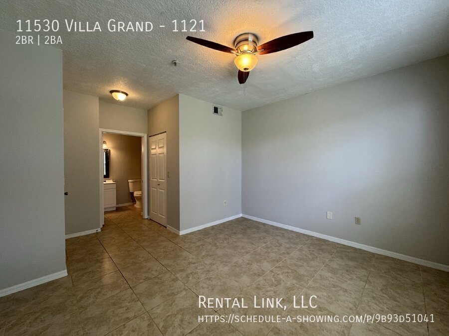 Building Photo - 11530 Villa Grand