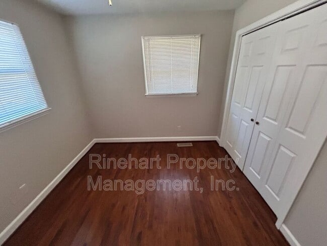 Building Photo - 2326 Marett Blvd