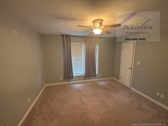 Building Photo - 505 Meadowland Ct