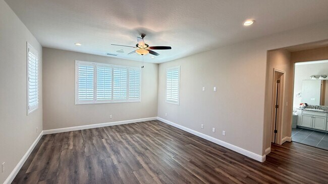 Building Photo - Beautiful Home for rent in Shannon Ranch in Visalia!