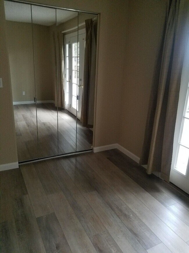 Building Photo - Very Nice 3bd 2 bath House for rent in Cameron Park
