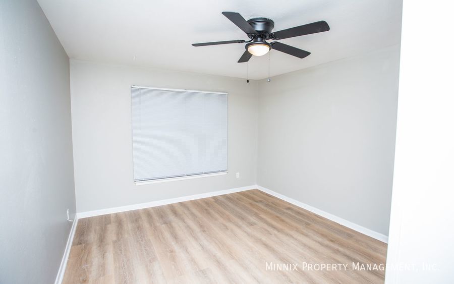 Building Photo - 1923 67th St