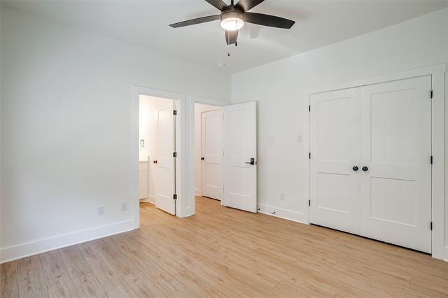 Building Photo - 2345 Benbrook Dr
