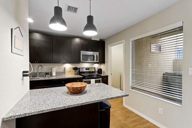 Building Photo - Spectacular Two Story Westside Duplex With...