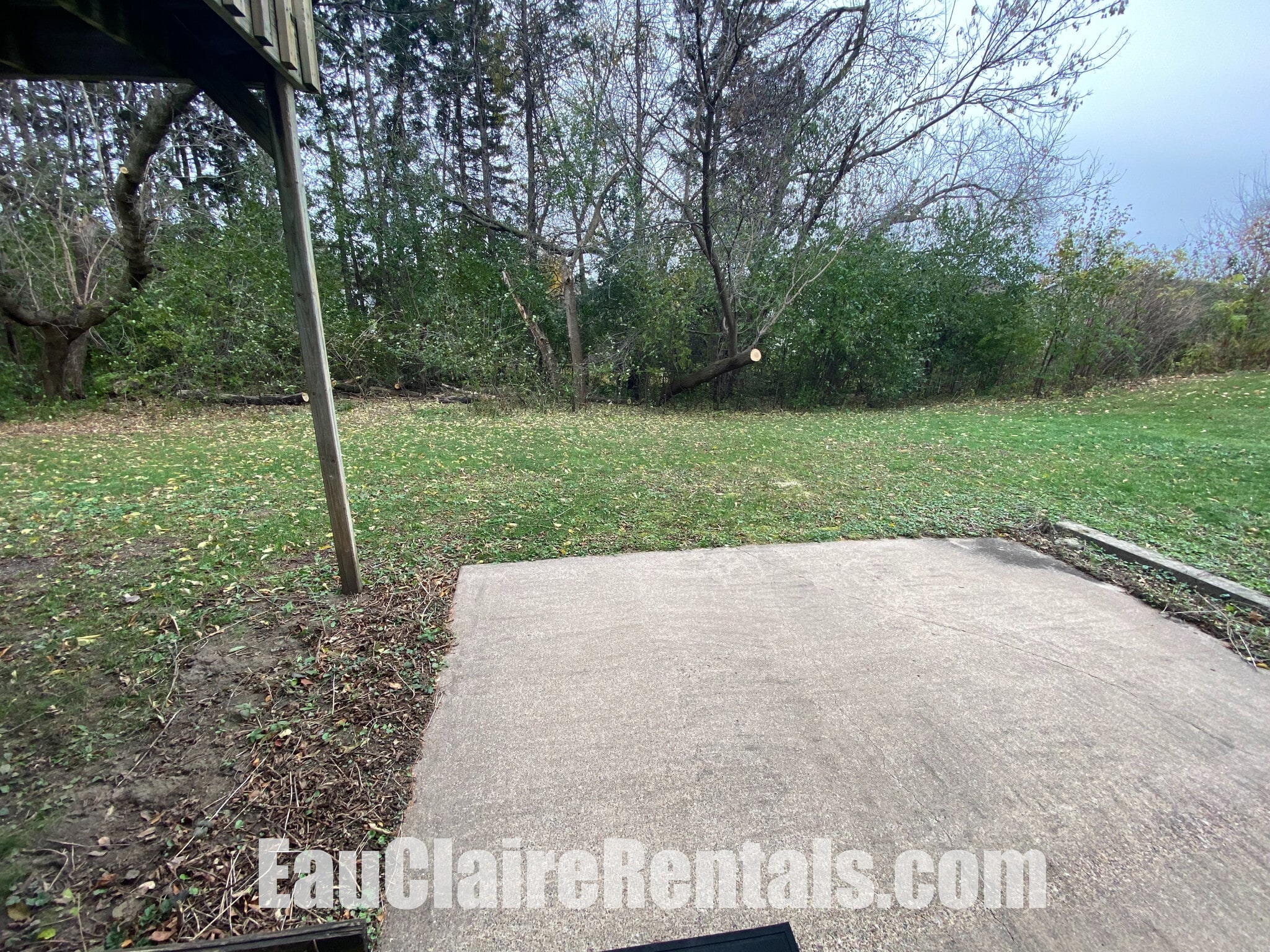 Patio - 2265 Frank St