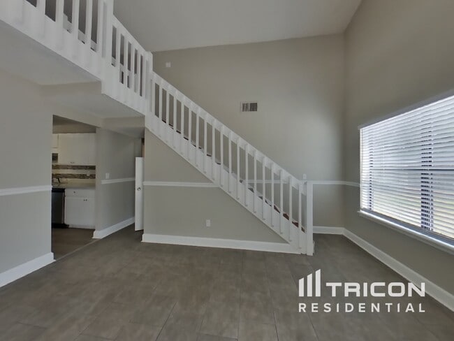Building Photo - 12178 Rochford Ln