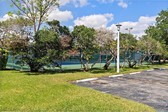 Building Photo - 11828 SW 100th St