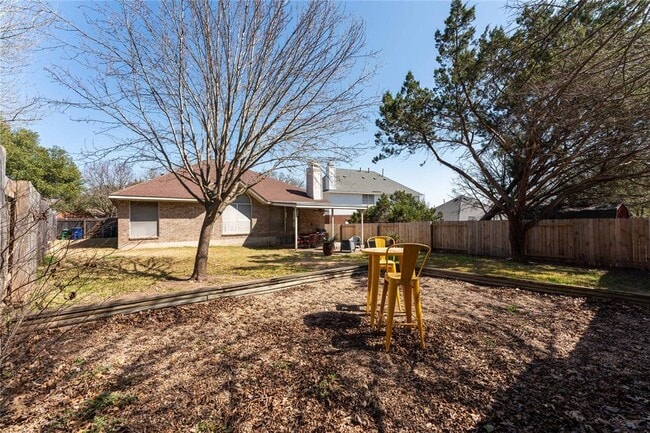 Building Photo - 11120 Savin Hill Ln