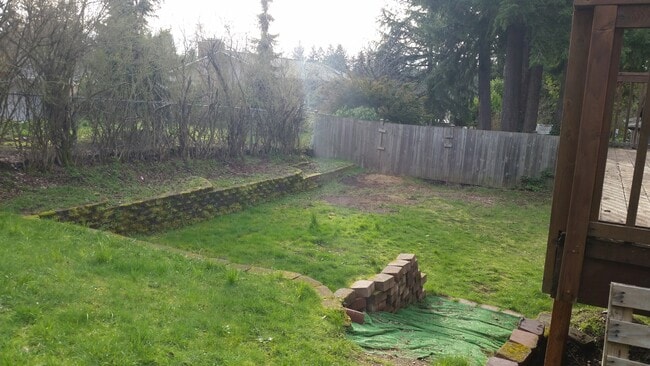 Building Photo - Steilacoom 4 Bedroom + Bonus Room!