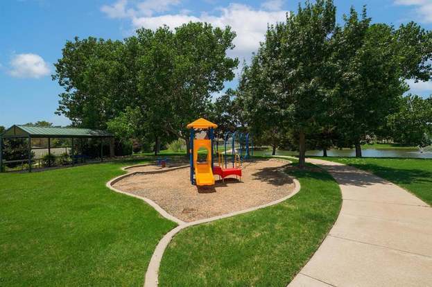 Building Photo - 712 Whitemarsh Dr