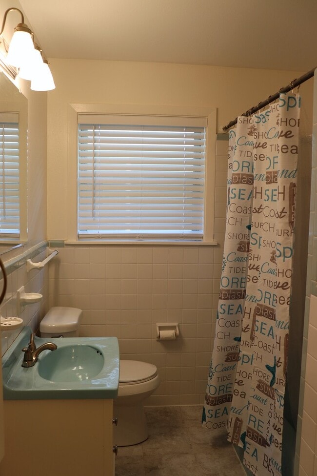 Building Photo - Bossier City, LA - 71112 - Beautifully upd...