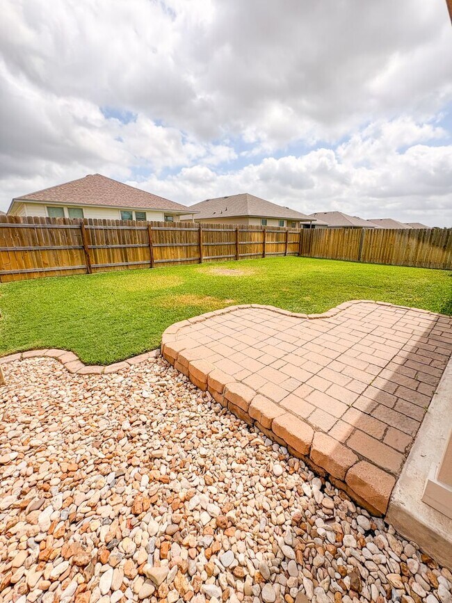 Building Photo - 8612 Cantera Rdg Rd