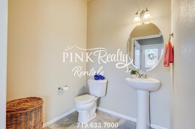 Building Photo - 7577 Black Spruce Heights