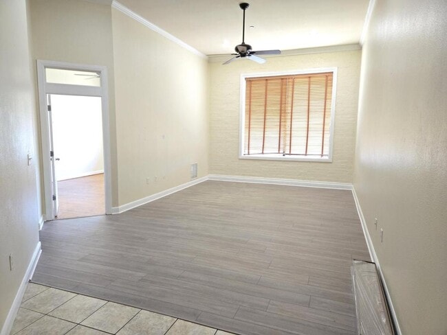 Building Photo - 204 S Caddo St