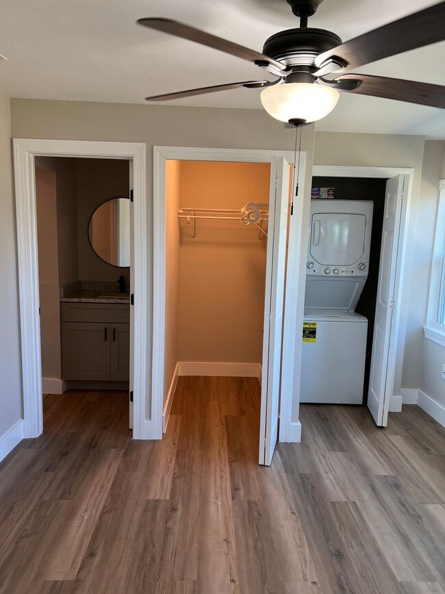 Building Photo - Totally updated !!  All new interior.  Bri...