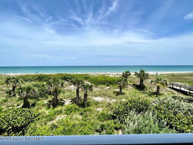 Building Photo - 3740 Ocean Beach Blvd