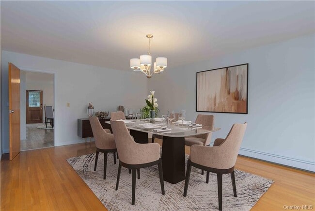 Building Photo - 30 Cassilis Ave