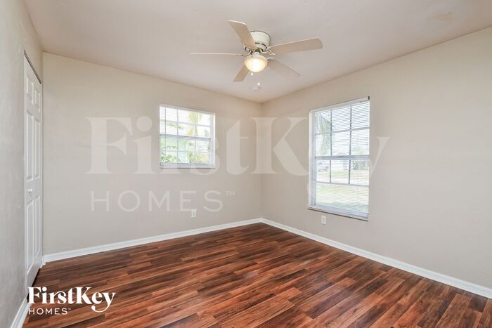 Building Photo - 18525 Sebring Rd