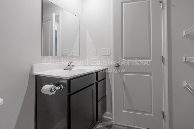 Building Photo - 2935 Winterberry Dr