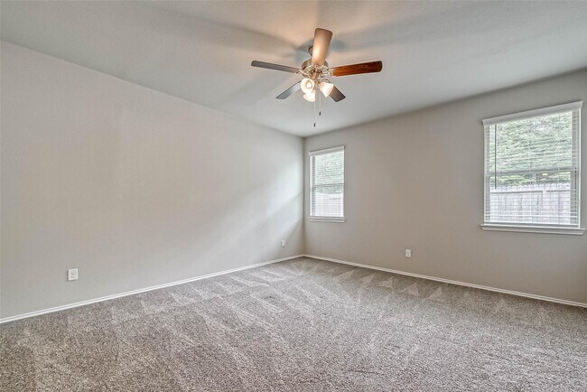 Building Photo - 14122 Silver Falls Ct