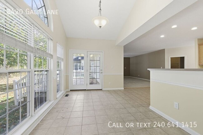 Building Photo - 8420 Gale Ln