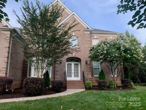 Building Photo - 12325 Summer Breeze Ct