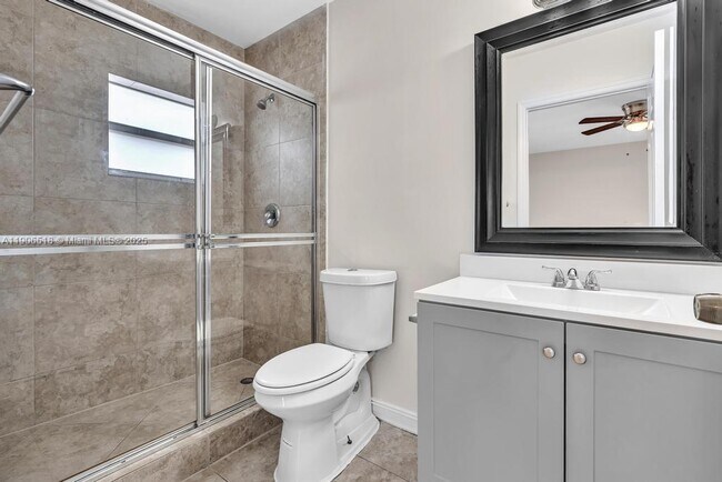 Building Photo - 1315 NW 2nd St