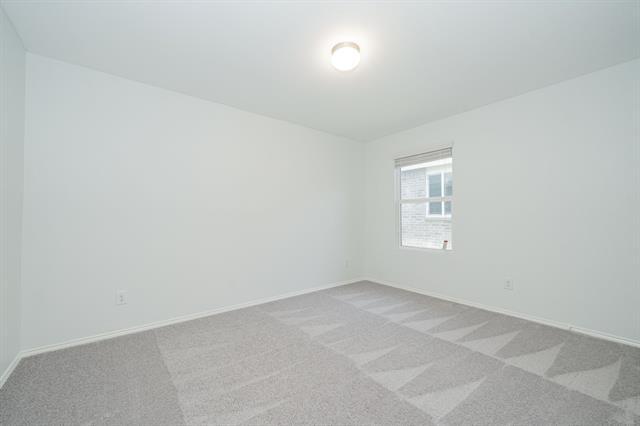 Building Photo - 122 Feverbush Dr