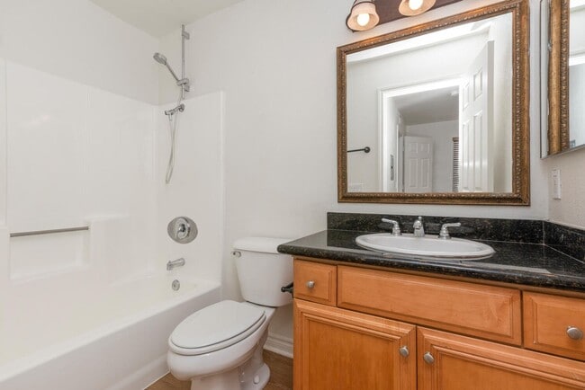 Building Photo - Stunning 2 Bedroom, 2 Bath Home in a Secure Gated Community in Oceanside - Your Dream Home Awaits!