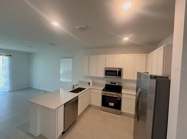 Building Photo - 6041 Zen Wy