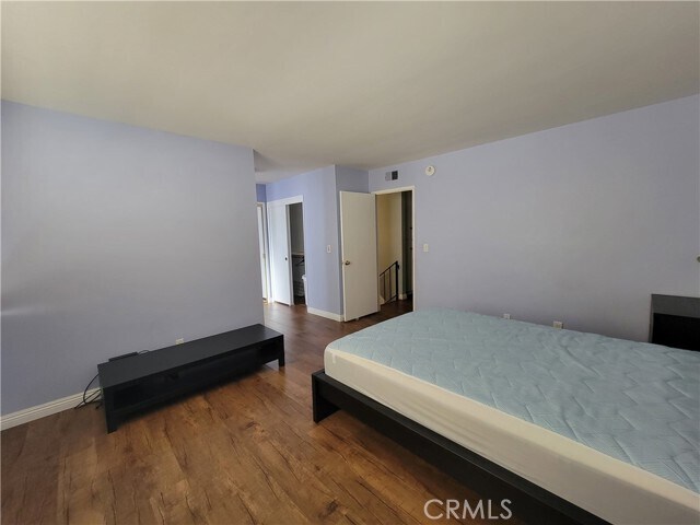 Building Photo - 27909 Ridgebluff Ct